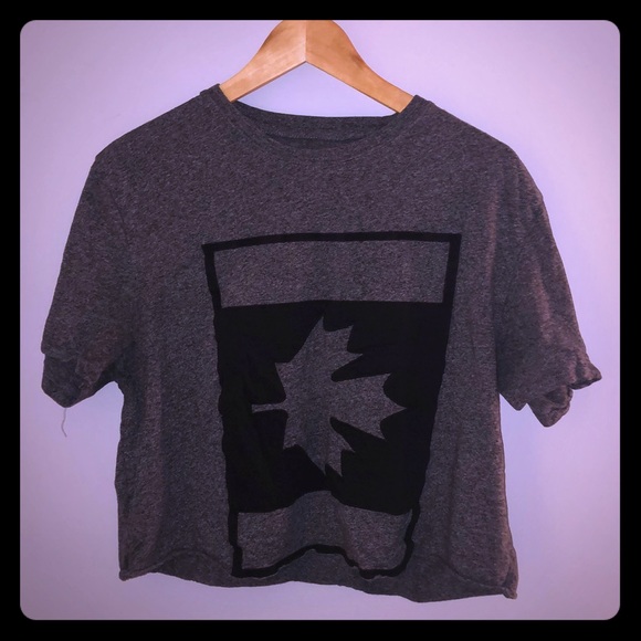 Medium vintage Roots T-shirt Cropped to waist - Picture 1 of 2